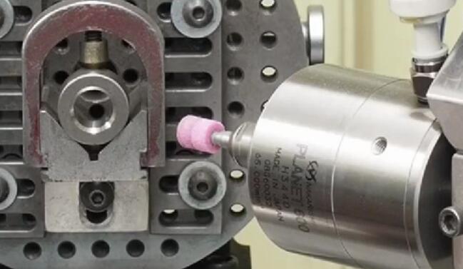 高精密內(nèi)圓研磨主軸1.jpg 高精密內(nèi)圓研磨主軸1.jpg